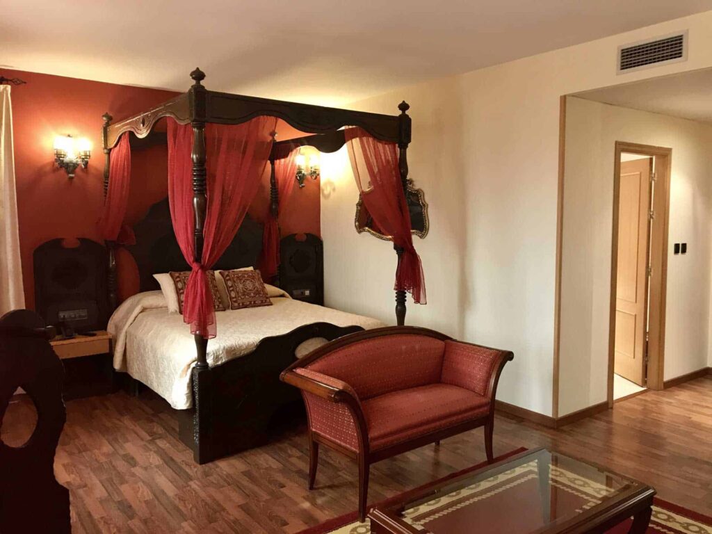 Habitación Suite Hotel Castillo Bonavia Zaragoza