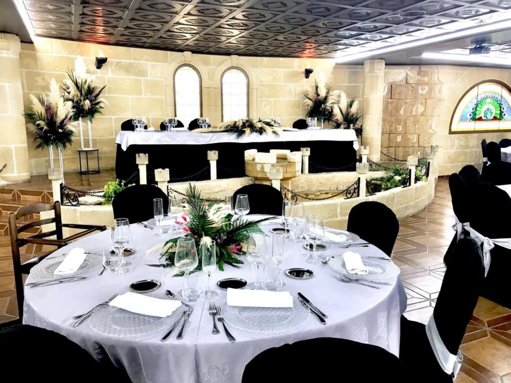 Nueva decoración de salones. Salón Los Arcos