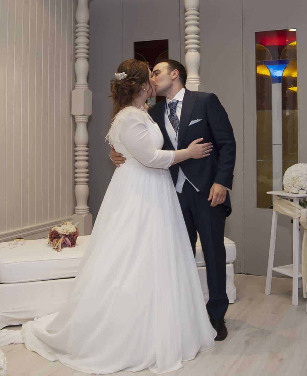 Una boda con mucho humor y felicidad: Saioa y Jesús-2