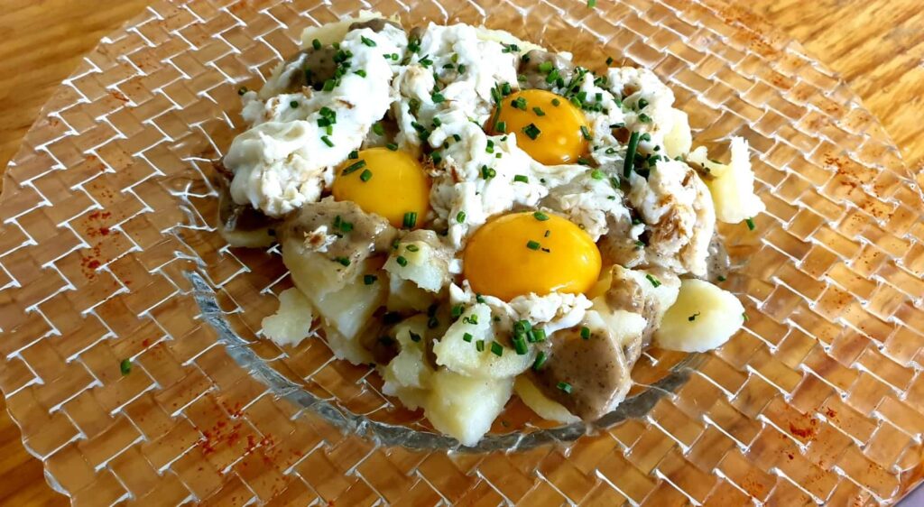 Huevos rotos a la tartufata_Carta Castillo Bonavia